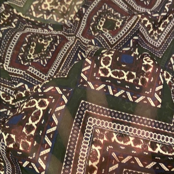 Reitmans Women’s Shear Top - Picture 5 of 5